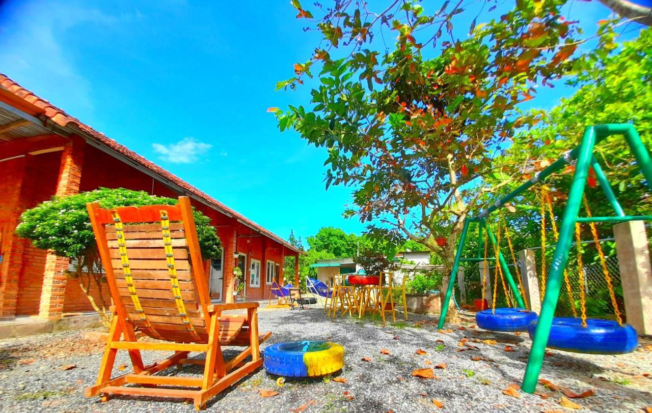 Cat Tien Backpackers Hostel Exterior photo