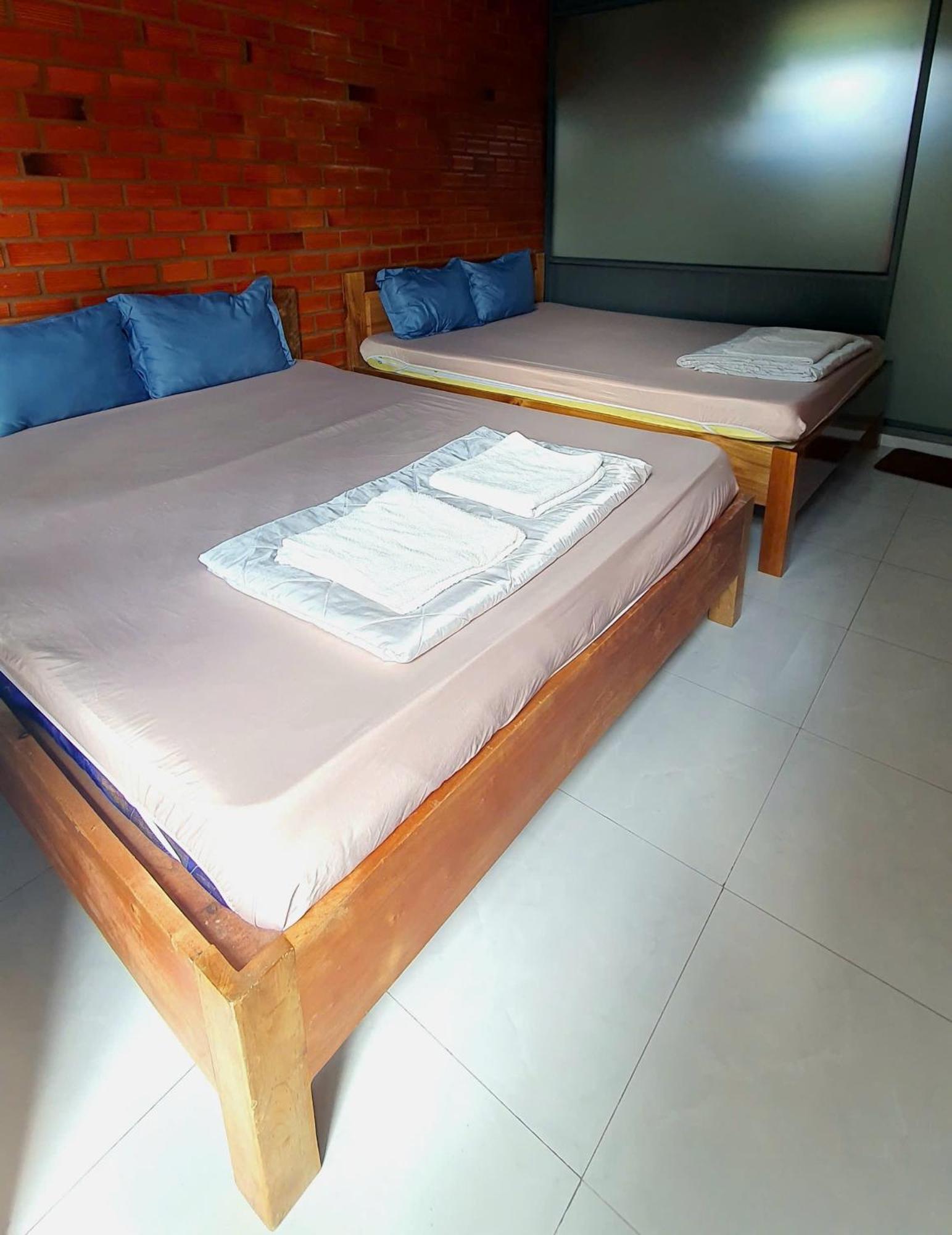 Cat Tien Backpackers Hostel Exterior photo
